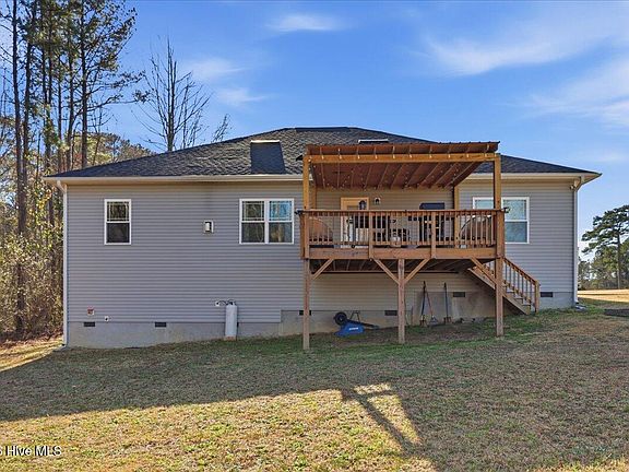 5th image of 168 Daughtridge Farm Road