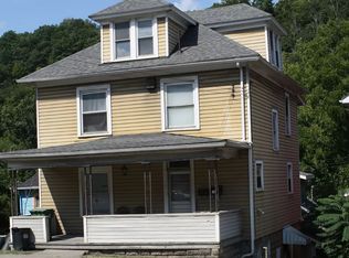597 Brockway Ave, Morgantown, WV 26501