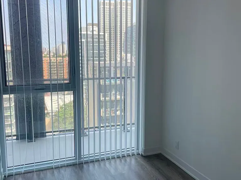 180 Front St E #1802 — Photo 8