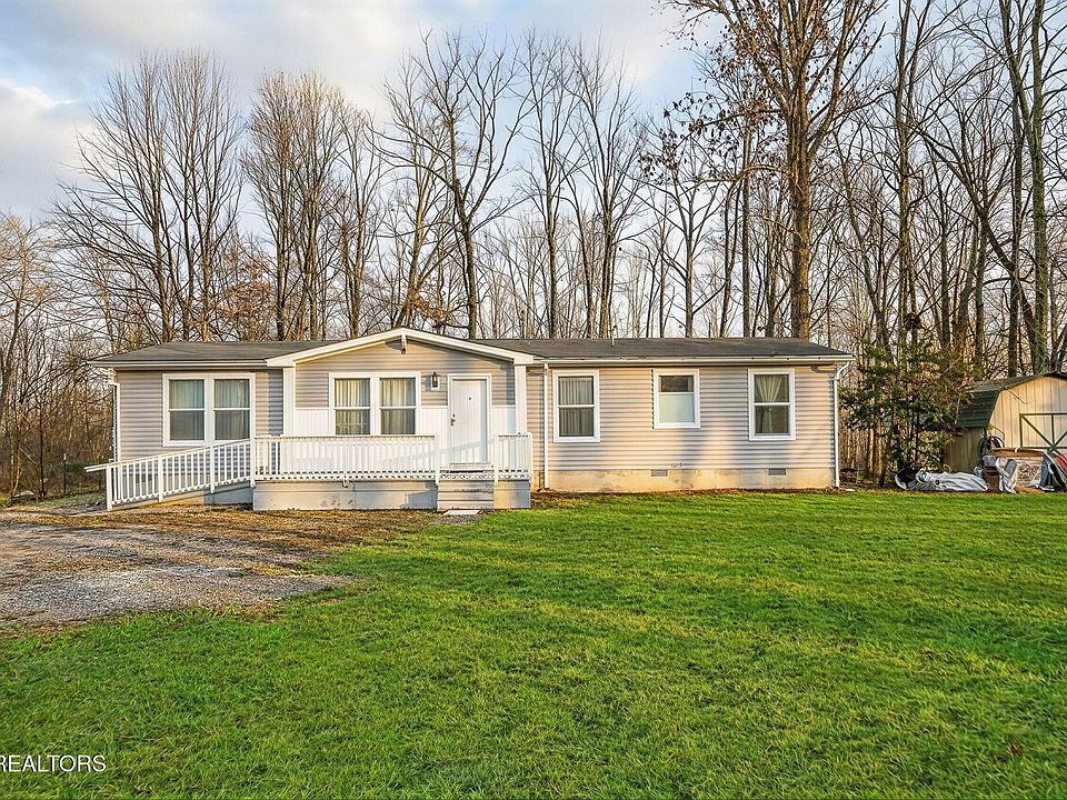 1st image of 392 Carter Town Rd