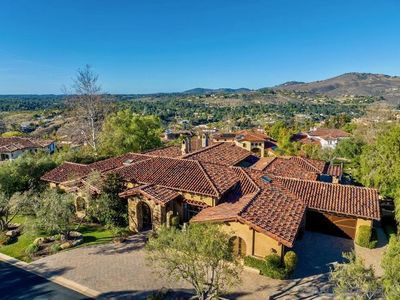 7708 Top O The Morning Way, San Diego, CA, 92127