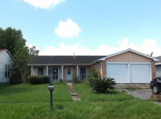 3152 Barbwood Dr, Harvey, LA 70058