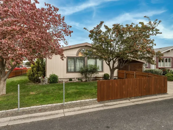 910 Cowl St Unit 21, Milton Freewater, OR 97862