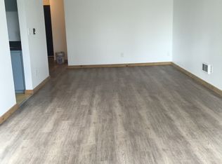 2233 NE 46th St APT 107, Seattle, WA 98105
