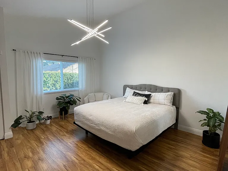 7174 Predial Way — Photo 4