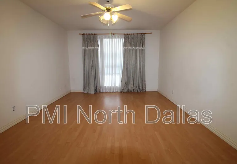 3835 Walden Way — Photo 8