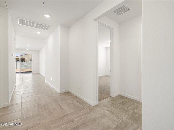 2nd image of 37014 W LA PAZ Street
