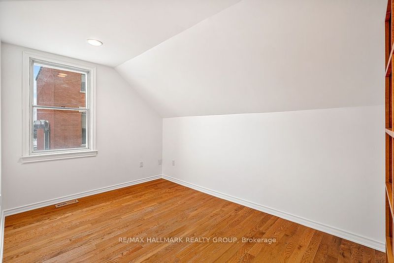 Ottawa House for rent - 3 Bedrooms — photo 25