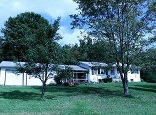 361 Browns Hill Rd, Valencia, PA 16059