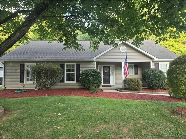4502 Eagle Rock Rd, Greensboro, NC 27410