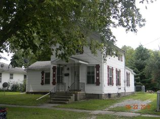 512 S 4th St, Fairbury, IL 61739