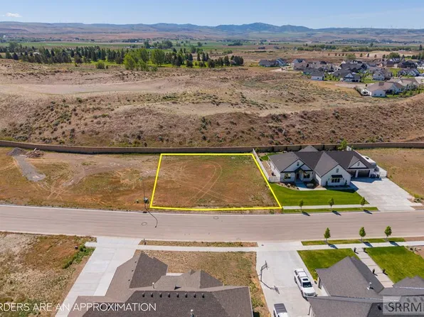 5773 Dune Village Way, Idaho Falls, ID 83404