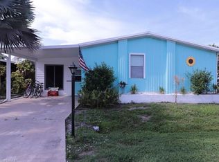 245 Grosbeak Ln #245, Naples, FL 34114