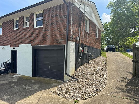 2nd image of 1301 Swoonalong Ct