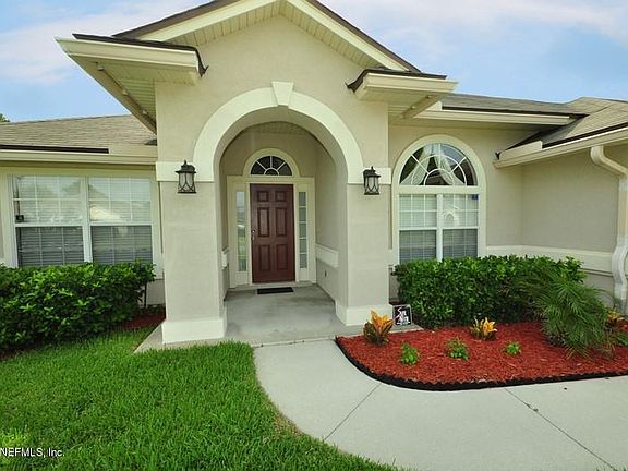 4th image of 611 Martin Lakes Dr E