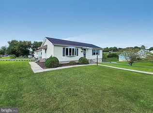 18 Pheasant Ridge Rd, Hanover, PA 17331