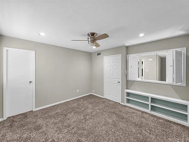 1620 Wellington Pl #303 — Photo 24