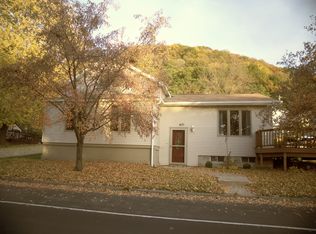 401 Main St, Genoa, WI 54632