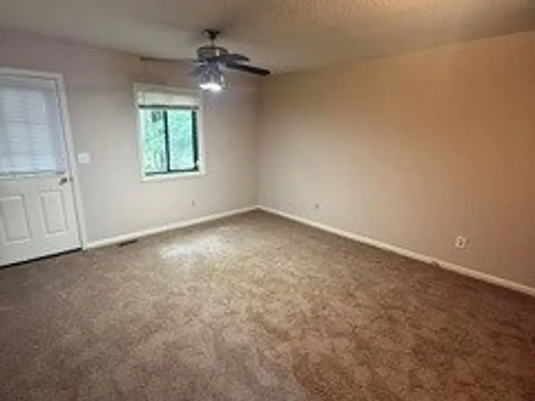 858 Mark Ave — Photo 3