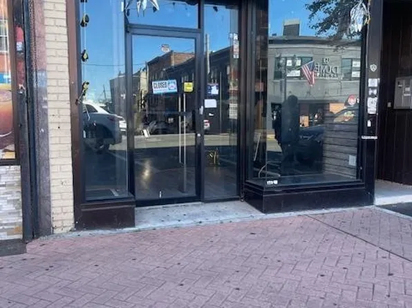 5016 50th Street image 1 of 4