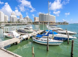 999 Brickell Bay Dr, Miami, FL 33131