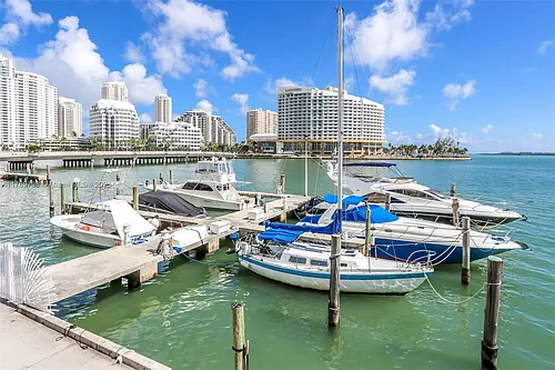 999 Brickell Bay Dr Photo 1