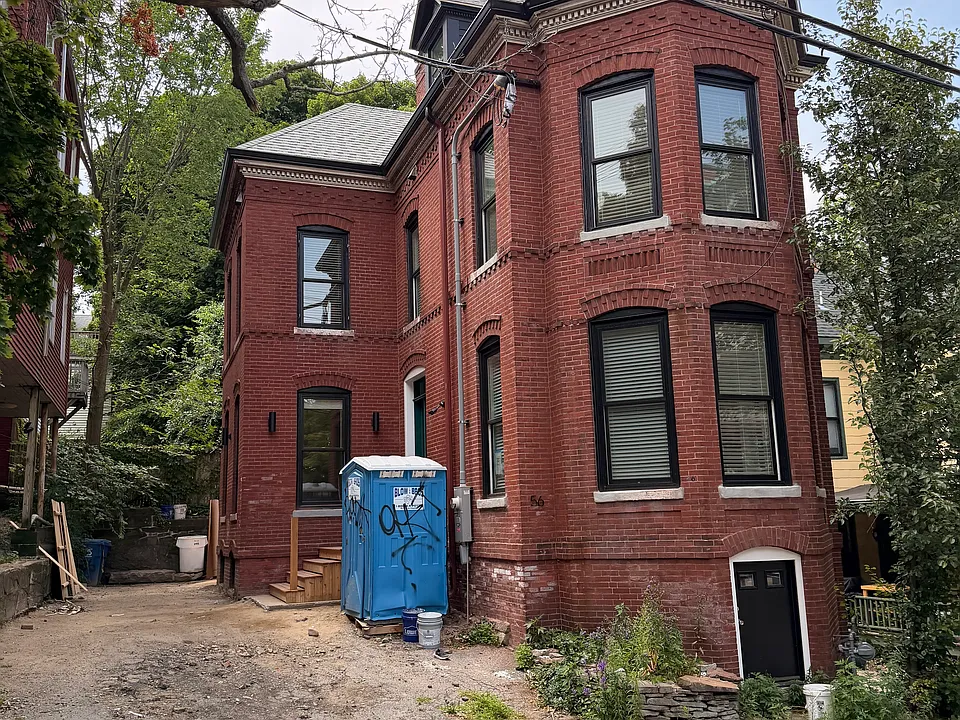 56 Mellen St