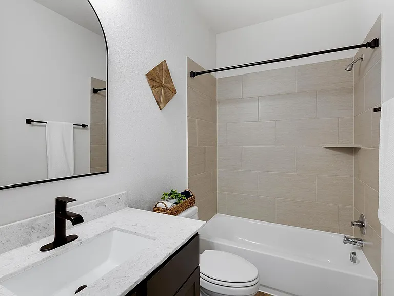 378 Carpenter Hill Dr — Photo 30
