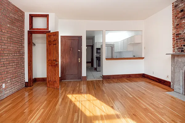 Rented by Harlem Lofts | media 4