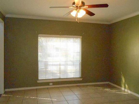 4th image of 7010 Adbury Dr