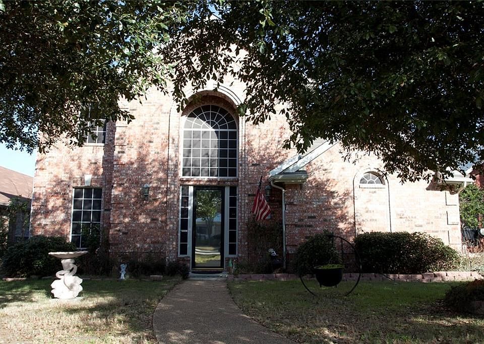 1st image of 2716 Aspen Dr