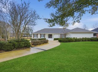 3829 Burgoyne Dr, Lake Charles, LA 70605