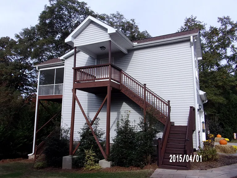 1905 E North St #2 — Photo 9