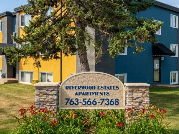 Riverwood 215, 215 65th Ave N APT 5, Brooklyn Center, MN 55430