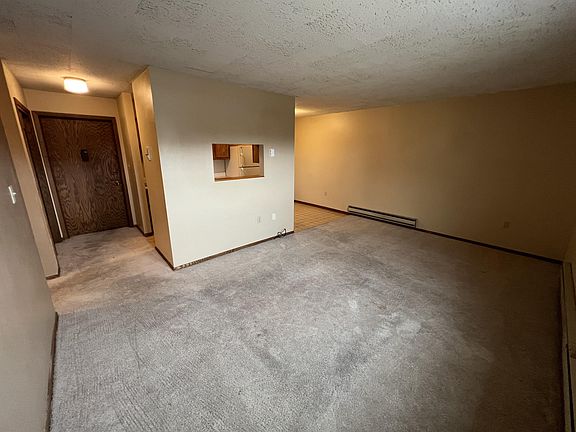 3rd image of 505 S Washington St #16912826