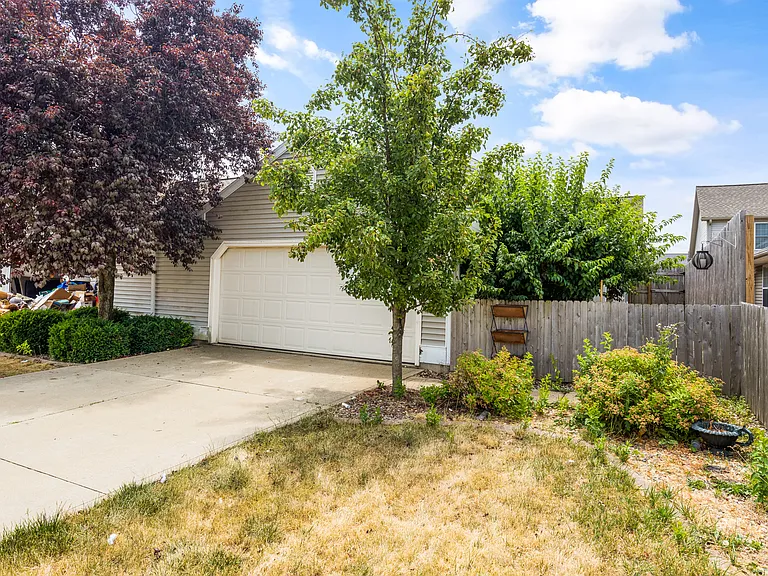 4007 Balmoral Dr — Photo 52