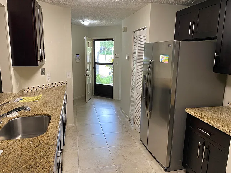 9801 NW 1st Ct #9801 — Photo 30