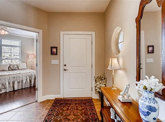 5th image of 102 Cambria Pl