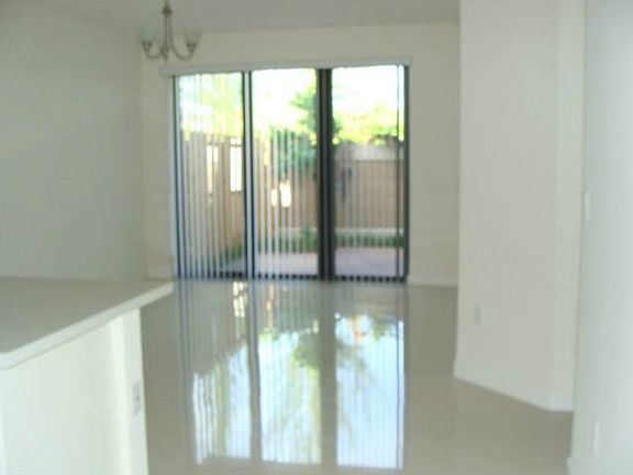 5th image of 6030 NW 104th Ct