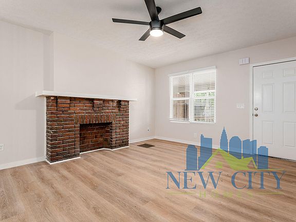 4th image of 55 Hawkes Ave