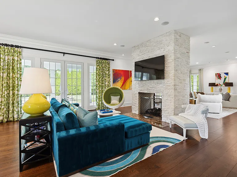 43 Osborne Ave — Photo 6