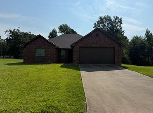 134 County Road 25, Tyler, TX 75705