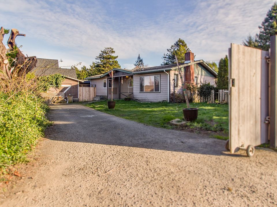 1st image of 2285 Home Dr