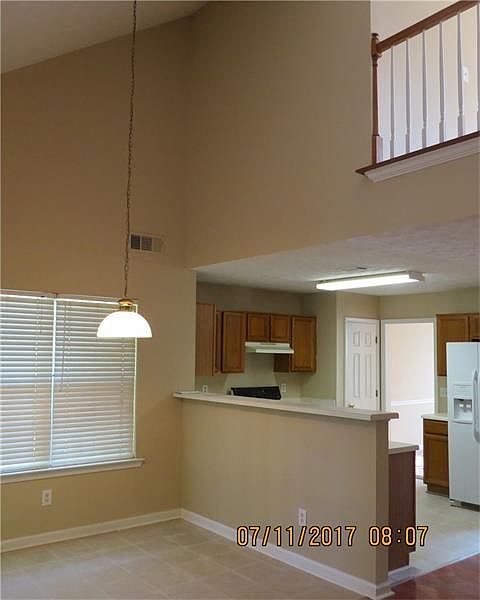 2nd image of 815 Ahearn Ct