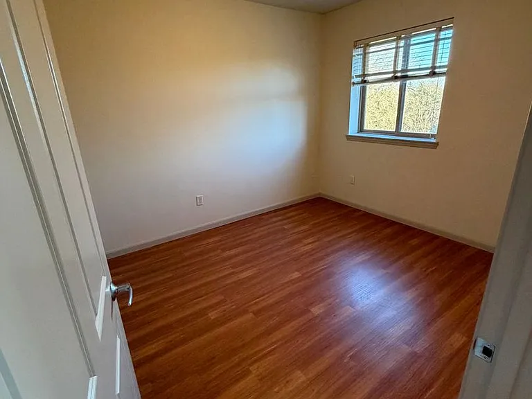 118 NW Jackson Ave #305 — Photo 11