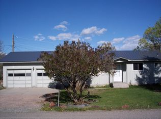 610 Monroe St, Salmon, ID 83467