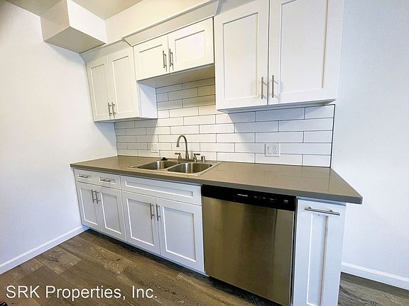 3rd image of 3414 Keystone Ave Unit 2