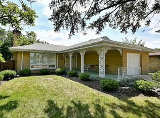 4915 Jerome Ave, Skokie, IL 60077