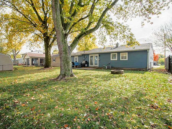 5th image of 2404 Brady Ln