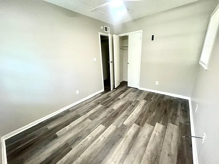 2307 Mount Vernon Rd NW — Photo 9